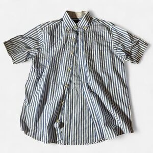 Roundtree & Yorke Blue and White Striped Button Down Shirt